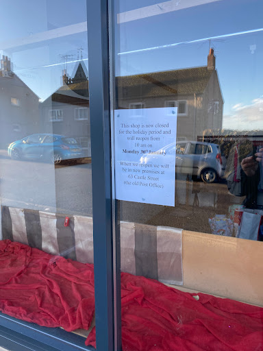 Tayport Charity Shop - Thumbnail