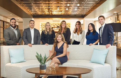 Douglas Elliman Real Estate: Maresca Visone - Thumbnail