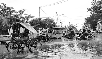 Photos of Lapangan Upacara Gajah Mada