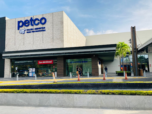 Petco Playa del Carmen Américas
