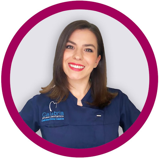 Dott.ssa Elena Calabria Medicina Orale - Italy
