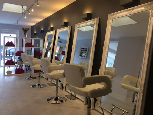 No 5 Hair & Beauty Lounge