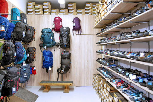 HIGH POINT Outdoor Shop - Hradec Králové - Thumbnail