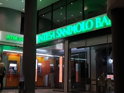 Intesa Sanpaolo Bank Albania (Zyra Qendrore)