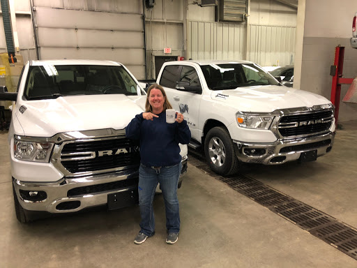 Ellis Boys Chrysler Dodge Jeep Ram - Thumbnail