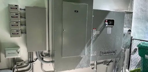 Miami Generators - Visual