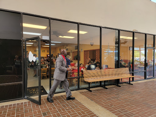 Broken Egg Diner - Visual