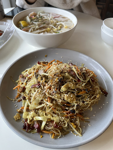 Pho Holic - Visual