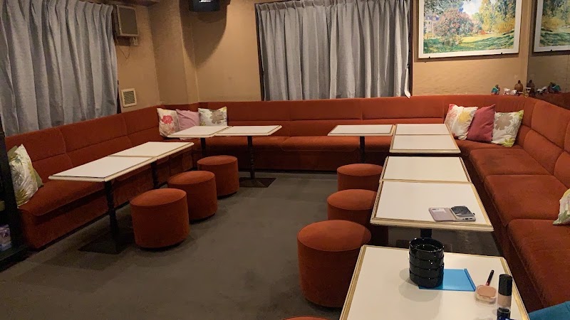 スナック笑（えみ）