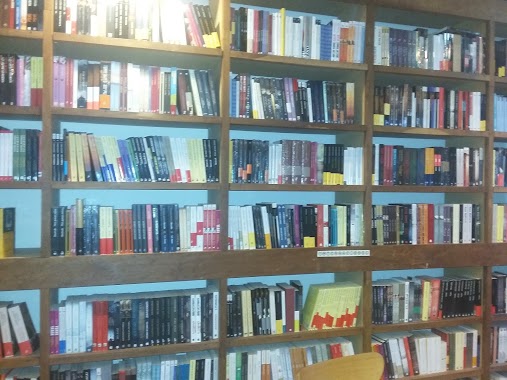 Librería Libros + Café, Author: Luciana Amalia Munoz