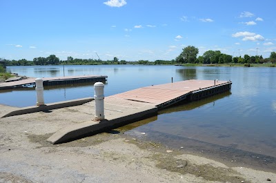 Centennial Park Aquatic Center