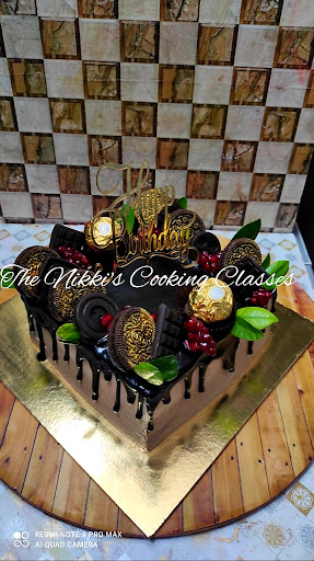 Professional baking n icing class post image