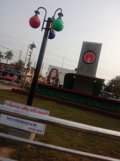 Photos of Madrasha Mor Bus Stop