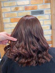 Photo n°11 de Créa'Lise - Salon de coiffure à Hoymille à Hoymille (Salon de coiffure)