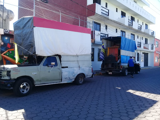 Fletes y Mudanzas los Pekes