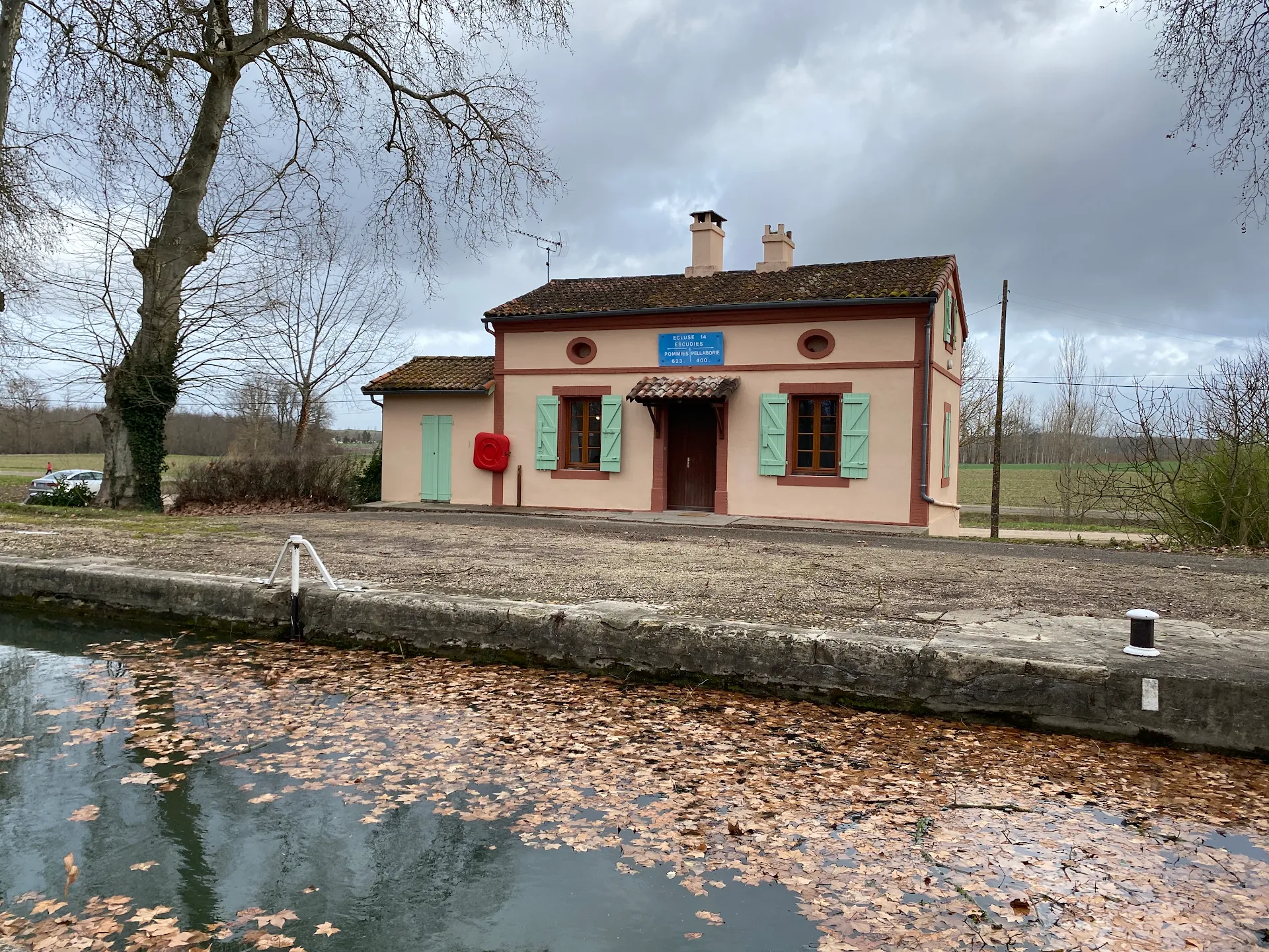 La maison éclusière des coccinelles