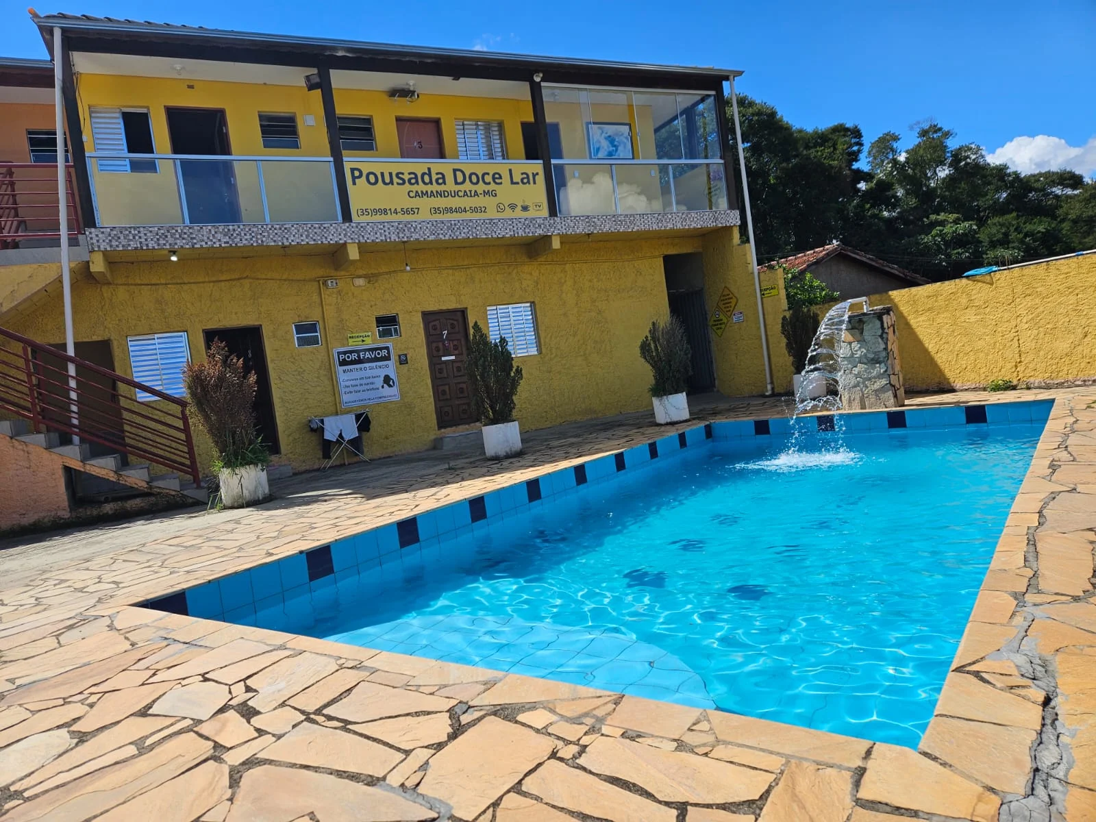 Hotel Pousada Doce Lar em Camanducaia MG