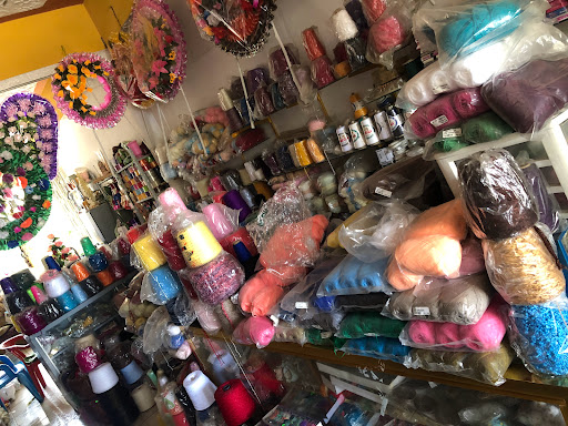 Mercería y florería artificial “El Angel“