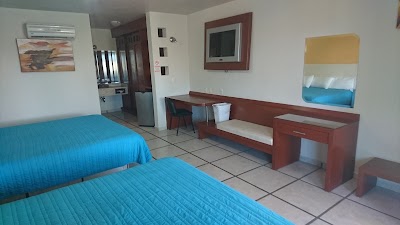 Photos of Splash Inn Hotel