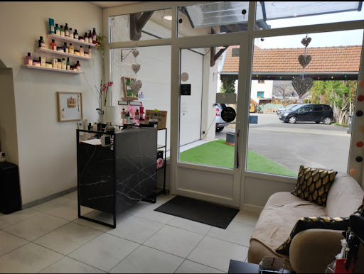 Salon le 108 _poisy - Thumbnail