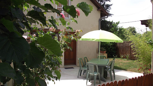 Photo de Gîte de Las Caus - Maison avec piscine privée et chauffée en Périgord Noir à Montignac-Lascaux (24290)