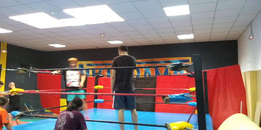 Gimnasio Lucharama