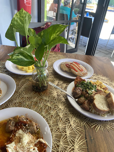 El capitán desayuno buffet