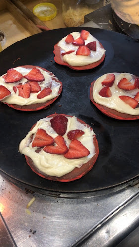 BroSters Coffee & Crepe