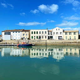 Photo n°10 de Agence Immobilière GEORGE & PARFAIT Ile de Ré / ACHAT - VENTE - ESTIMATION à Saint-Martin-de-Ré (Consultant immobilier)