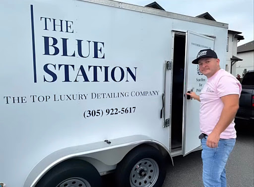 THE BLUE STATION - Thumbnail