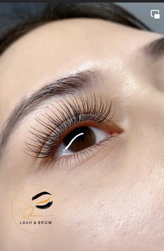 Queenie Lash & Brow - Thumbnail