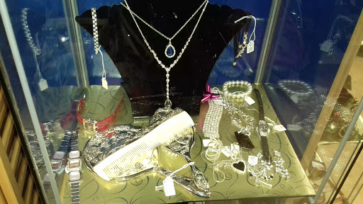 St Oswald's Hospice Charity Shop - Wallsend - Thumbnail