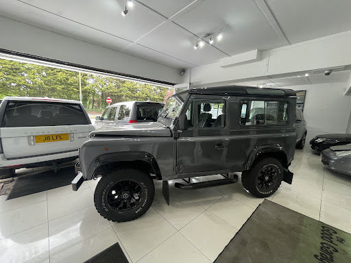 Richmond Land Rover - Thumbnail