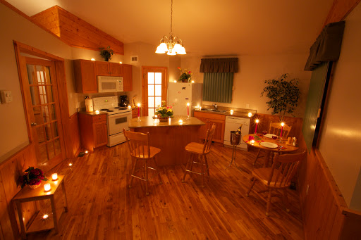 Getaways Romantic Resort - Thumbnail