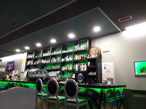 Moon 93 "Café & Cocktail Bar"