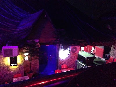Photos of Orange Room