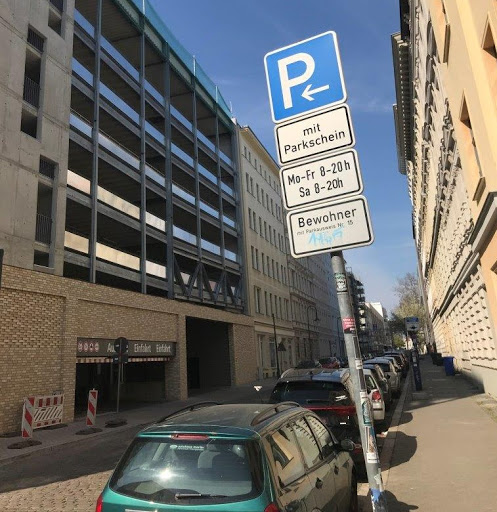 Parking Parkplatz Leibnizstraße - Thumbnail
