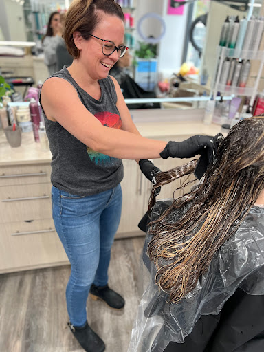 Refresh Hair Studio Chicago - Thumbnail