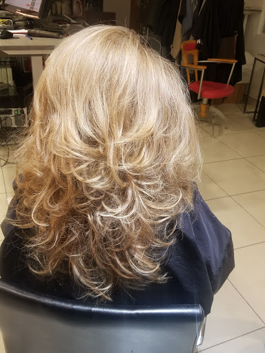 Akari Salon - Thumbnail