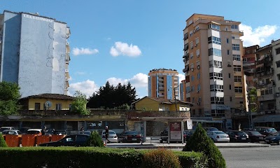 Tirana Parking - Pazari i Ri / Sheshi Avni Rustemi