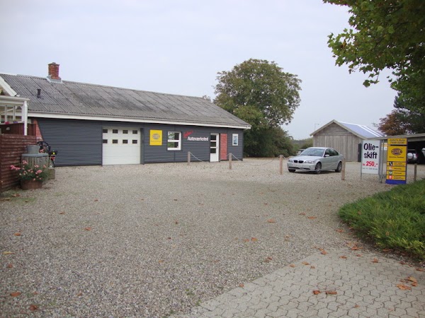 Johns Auto Autoværksted og Dækforhandler,