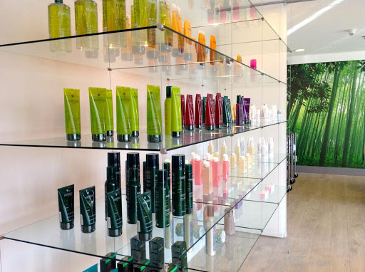 YOKO'S Haute Coiffure & B-YU Head Spa - Thumbnail