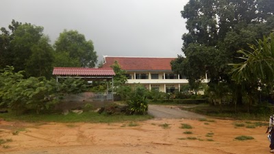 Photos of Sihanoukville High School