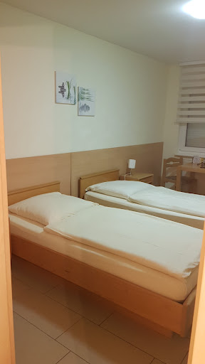 Hotel & Motel Zum Sandkrug - Thumbnail