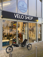 Les Mains Dans Le Guidon Hem à Hem