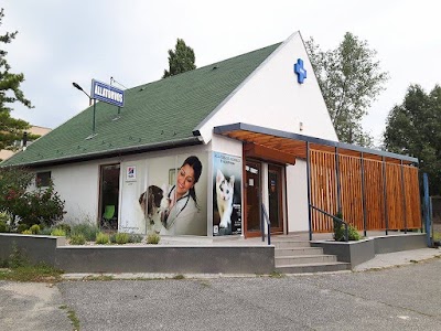Photos of V&aacute;rosk&ouml;zponti &Aacute;llatorvosi Rendelő