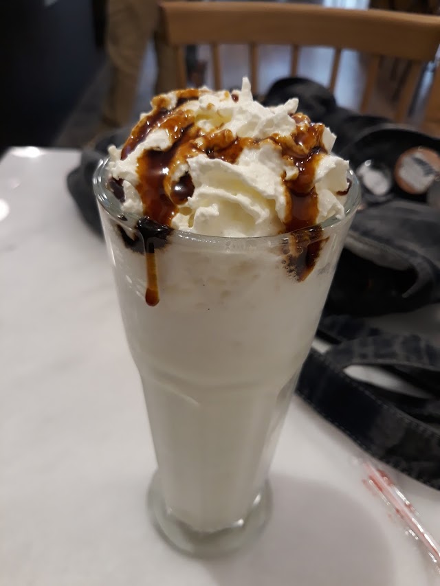 SANTAGLORIA Coffee & Bakery