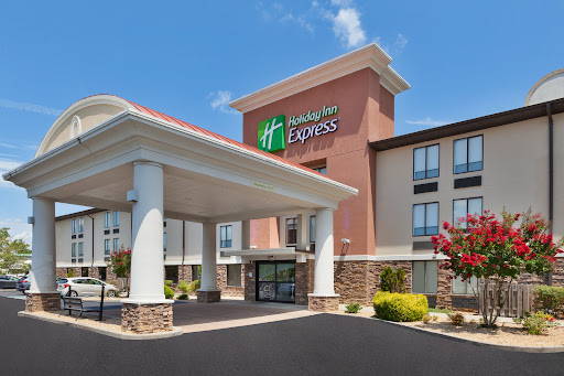 Holiday Inn Express Waldorf, an IHG Hotel