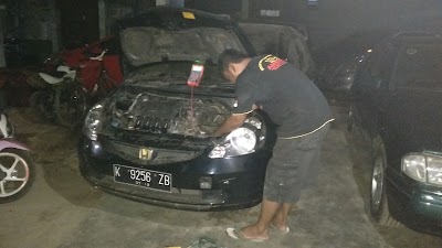 Photos of Andi MRT Speed