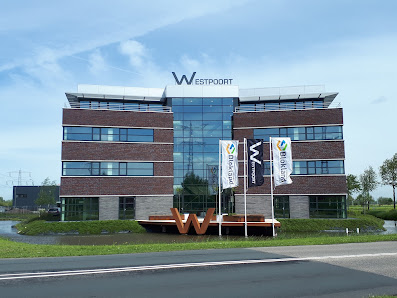 Gebroeders Blokland Ontwikkeling en Bouw B.V. Moerbei 5, 3371 NZ Hardinxveld-Giessendam, Nederland